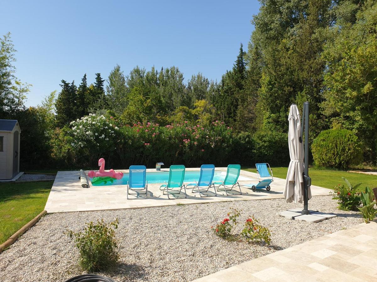 La Villa Provencale Sarrians Exteriér fotografie